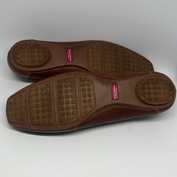 Isaac Mizrahi Brown Leather Loafers with Gold Details - Picture 6 of 6